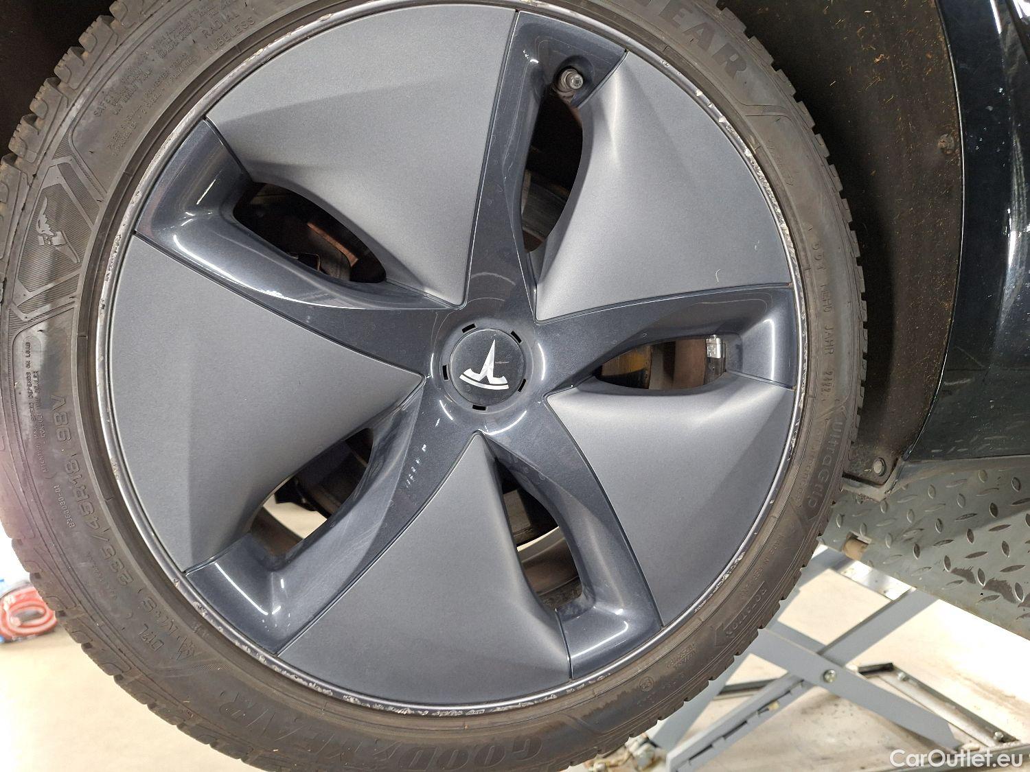  Tesla  Model 3 Tesla,  '18 BEV, Tesla  Standard RWD Plus 4d #10