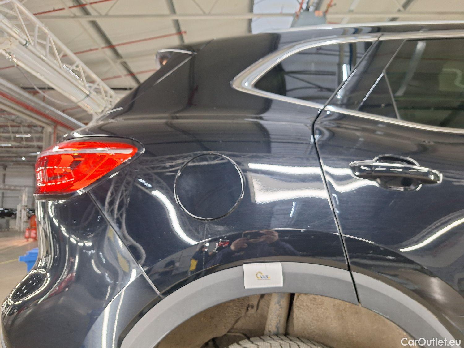  MG  EHS MG,  '20 PHEV, MG  1.5T Luxury 5d #10