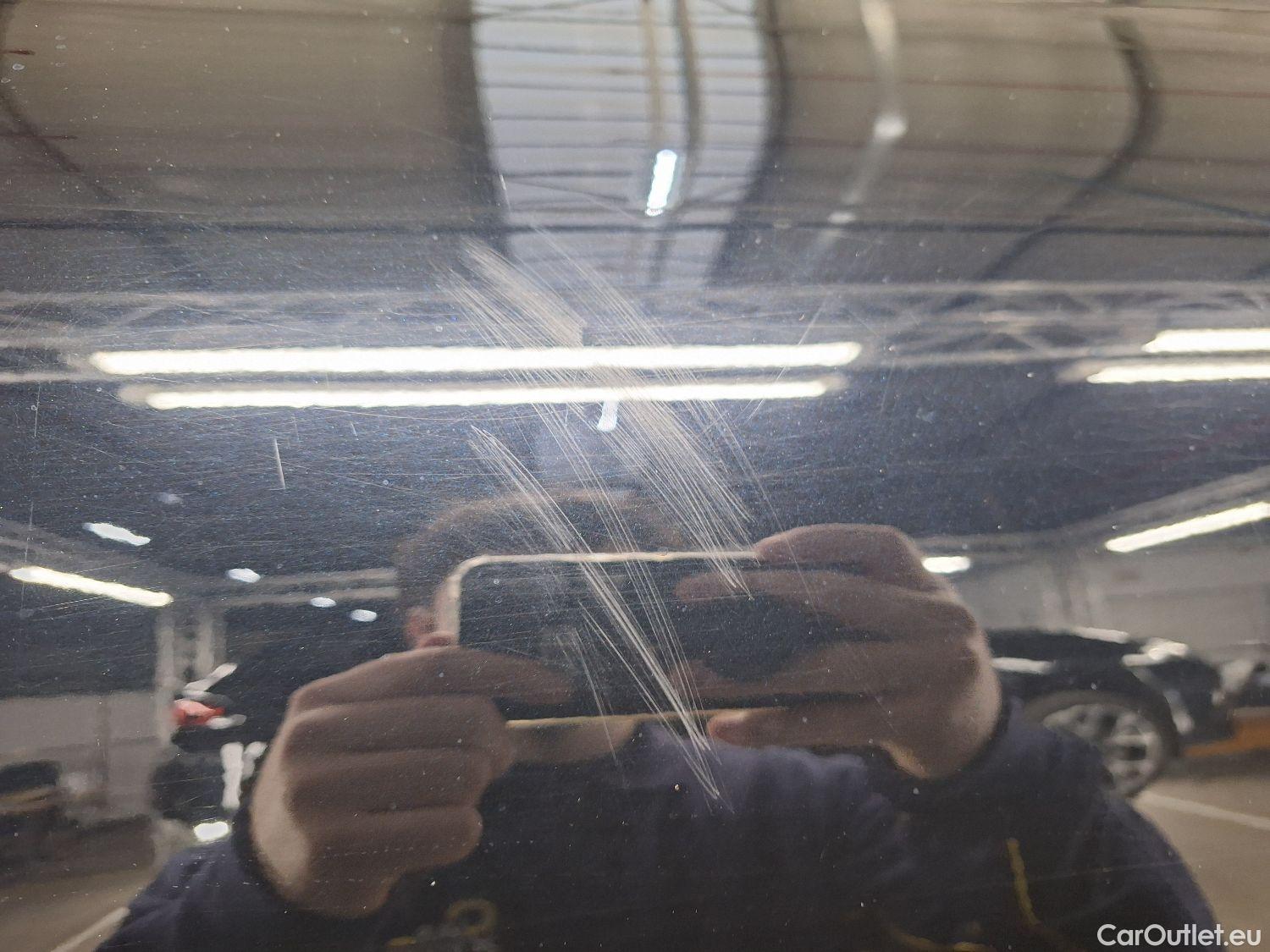  MG  EHS MG,  '20 PHEV, MG  1.5T Luxury 5d #7