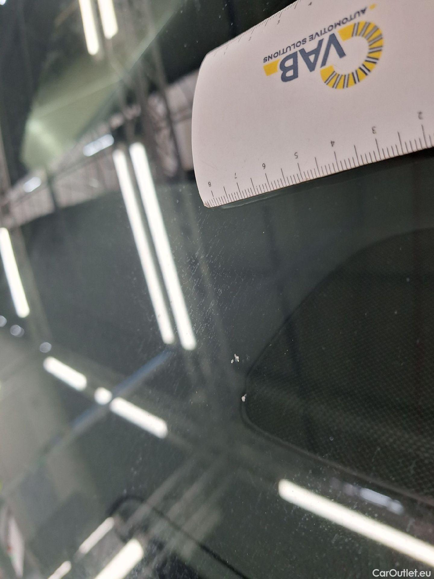  Mercedes  A-Klasse Mercedes, A-Class '18, Mercedes-Benz  A 180 Aut. 5d #43