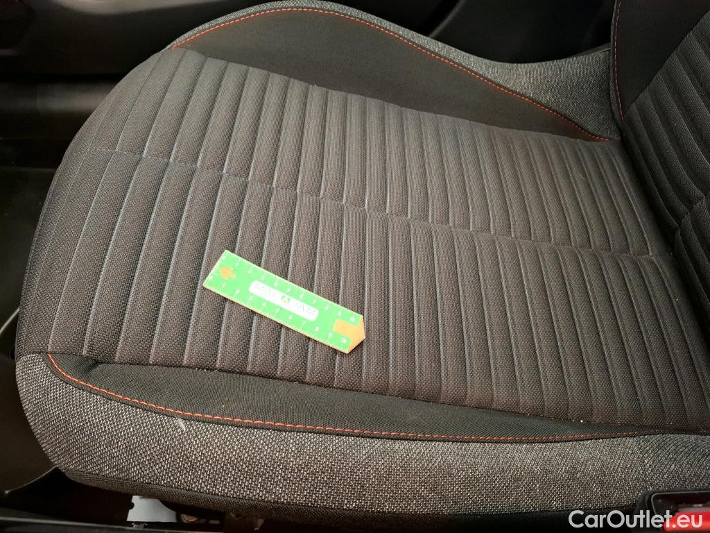  Peugeot  208  (e-) Active Business 50kWh BVA #11