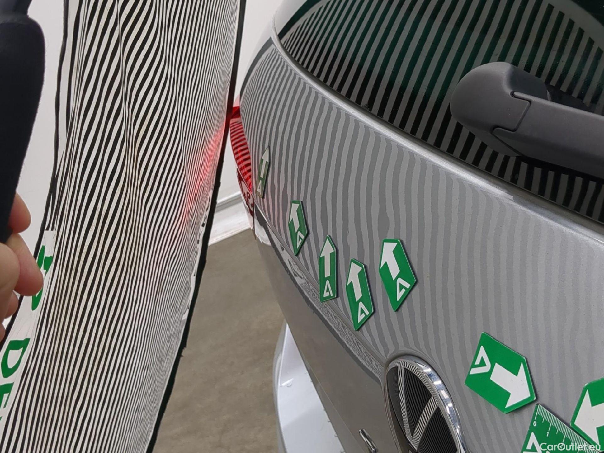  Volkswagen  Tiguan VOLKSWAGEN  / 2020 / 5P / SUV 2.0 TDI 150 DSG7 Life Business #16