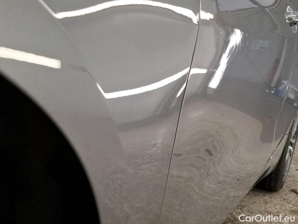  Bmw  Serie 1 BMW Série 1 / 2019 / 5P / Berline 116i DKG7 Business Design #5