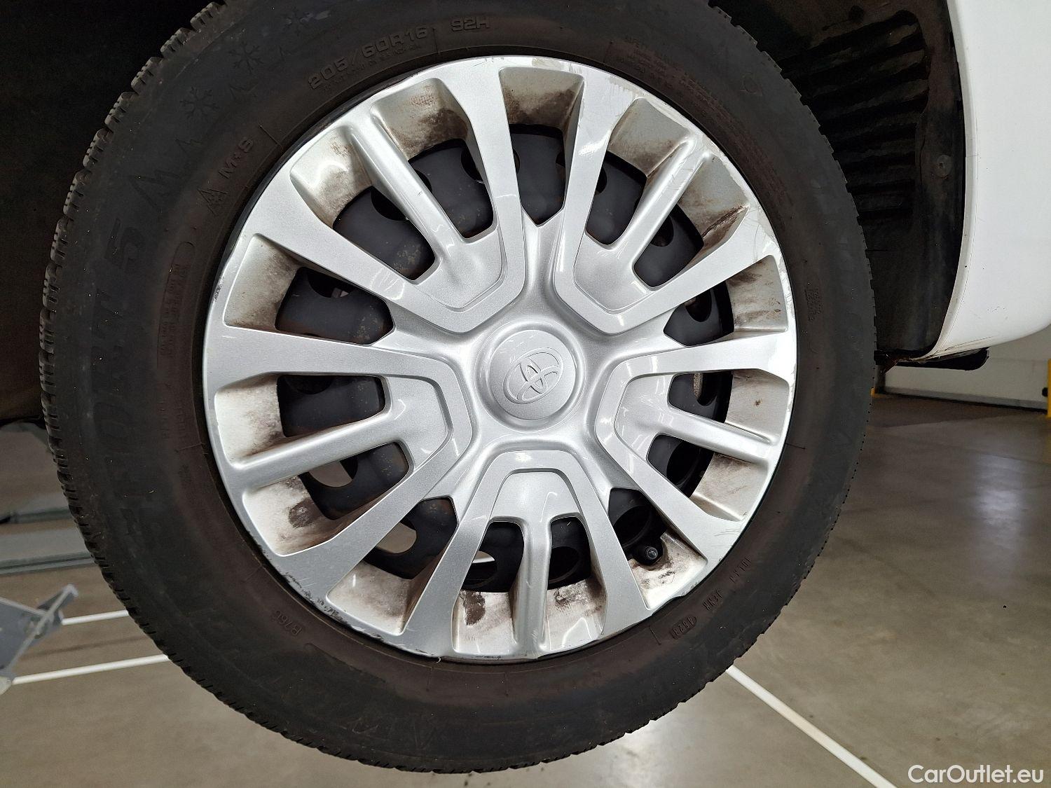  Toyota  Proace Toyota,  City Vers '20, Toyota  City Verso 1.2i 81kW LWB Shuttle 5d #1