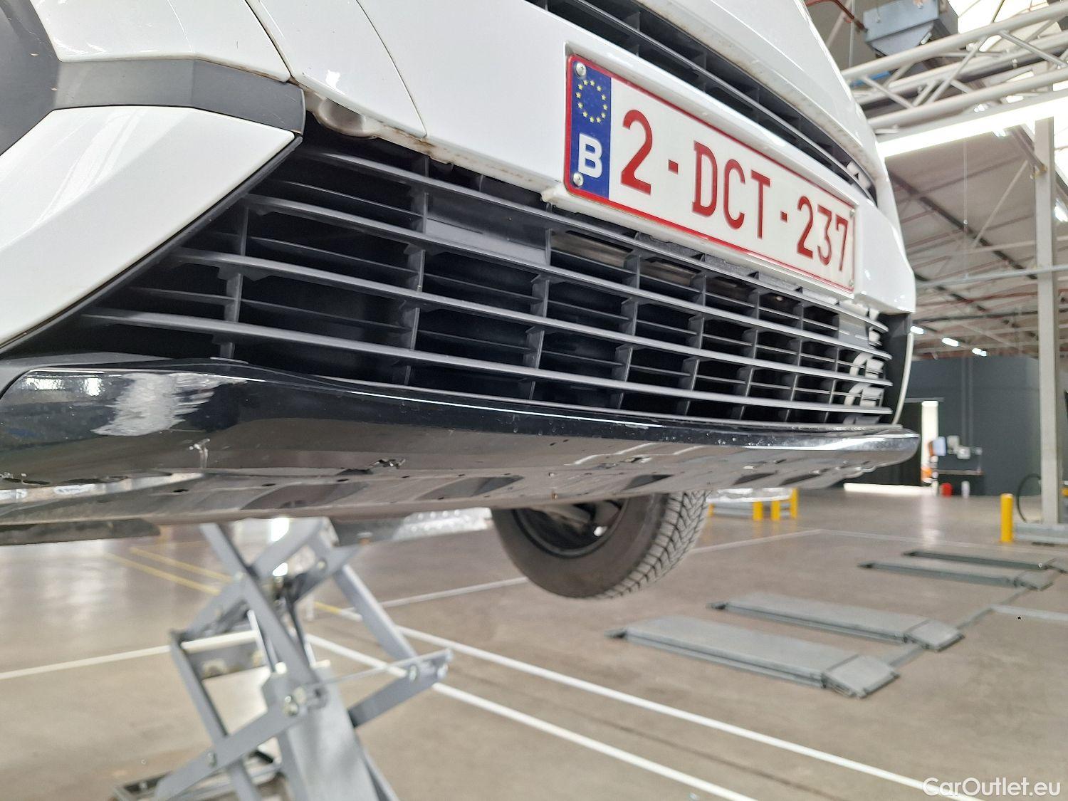  Toyota  Proace Toyota,  City Vers '20, Toyota  City Verso 1.2i 81kW LWB Shuttle 5d #12