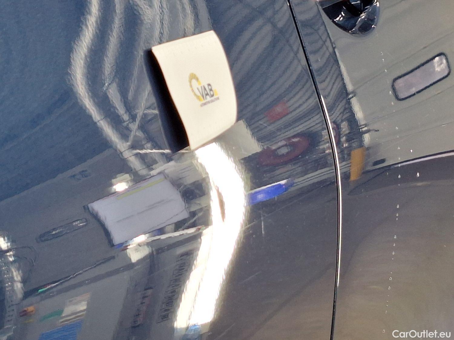  Bmw  Serie 3 BMW, 3-serie FL'22 PHEV, BMW 3 Reeks Berline 320e (150 kW) 4d #15