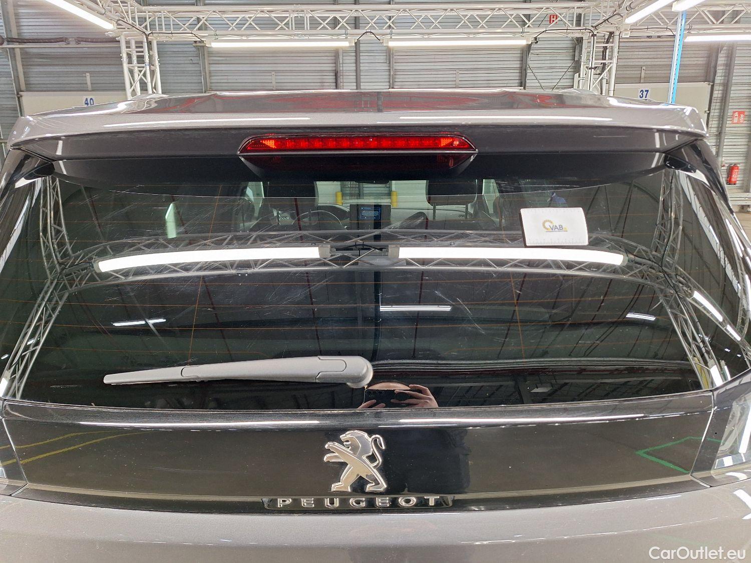  Peugeot  5008 Peugeot,  FL'20, Peugeot  1.5 BlueHDi 96kW S&S EAT8 Allure Pack #50