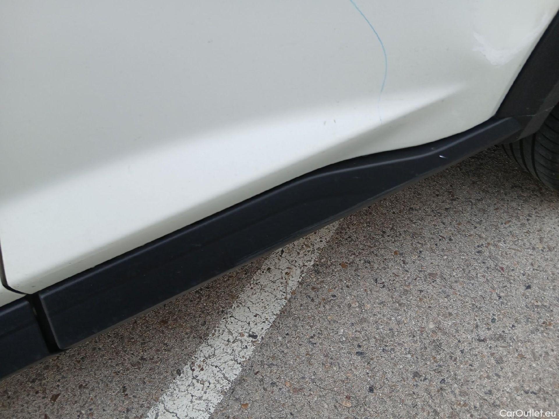  Nissan  Juke NISSAN  / 2019 / 5P / crossover DIG-T 84 kW (114 CV) DCT 7 Vel. Acenta (AC4) #16