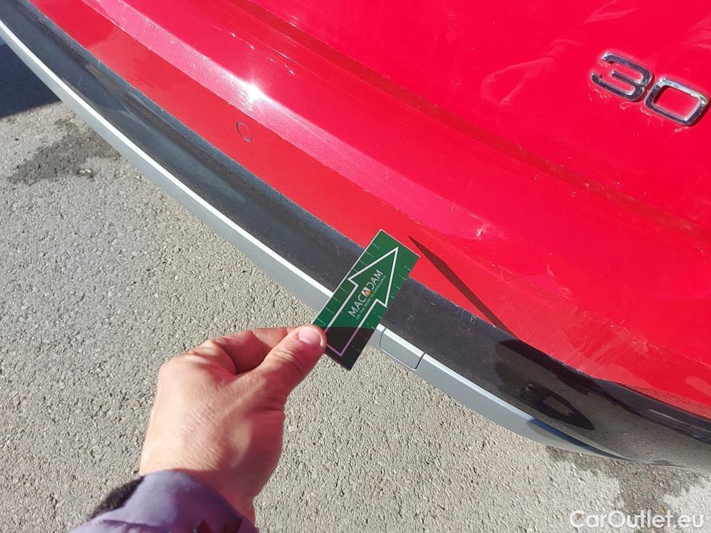  Audi  Q2 AUDI  / 2016 / 5P / todoterreno Design 30 TDI 85kW (116CV) S tronic #4