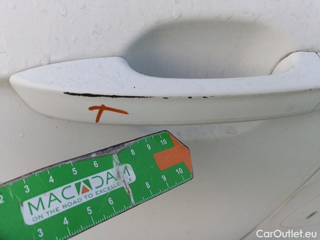  Volkswagen  Polo VOLKSWAGEN  / 2017 / 5P / berlina con portón Advance 1.0 TSI 70kW (95CV) #30