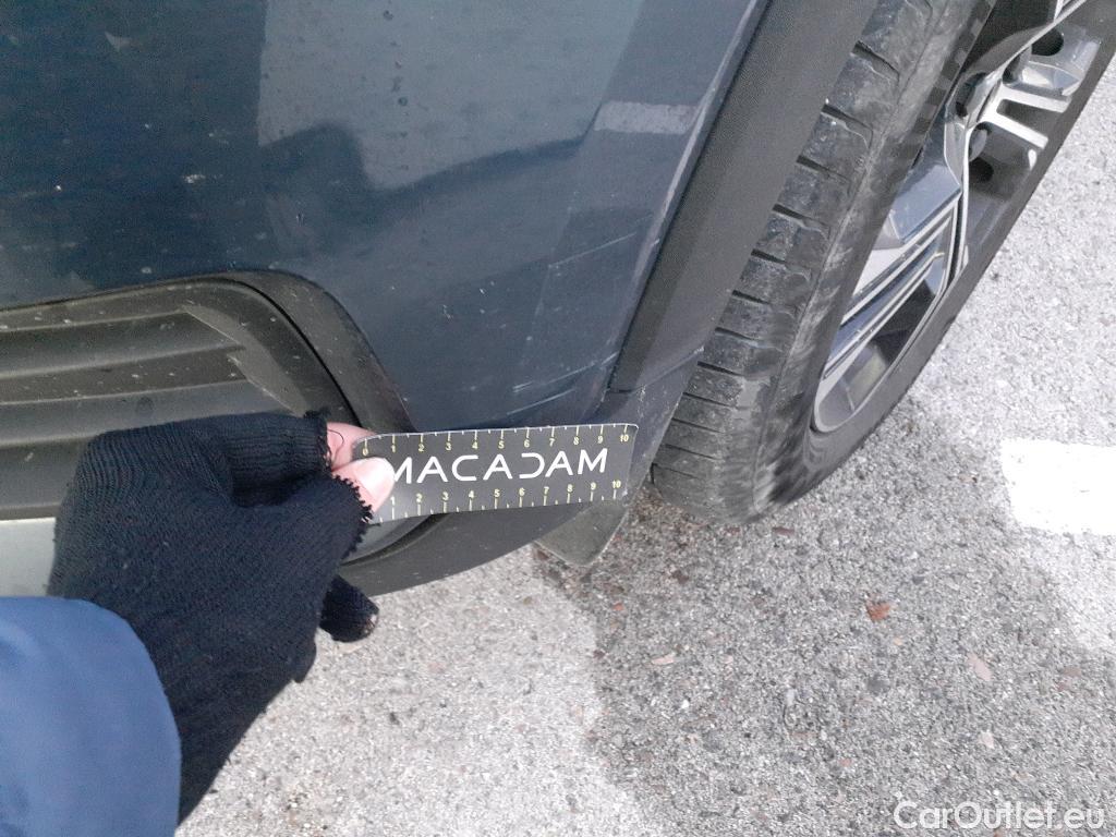  Volvo  XC 40 VOLVO XC40 / 2017 / 5P / todoterreno 1.5 T4 Twin Recharge Inscription Auto #19