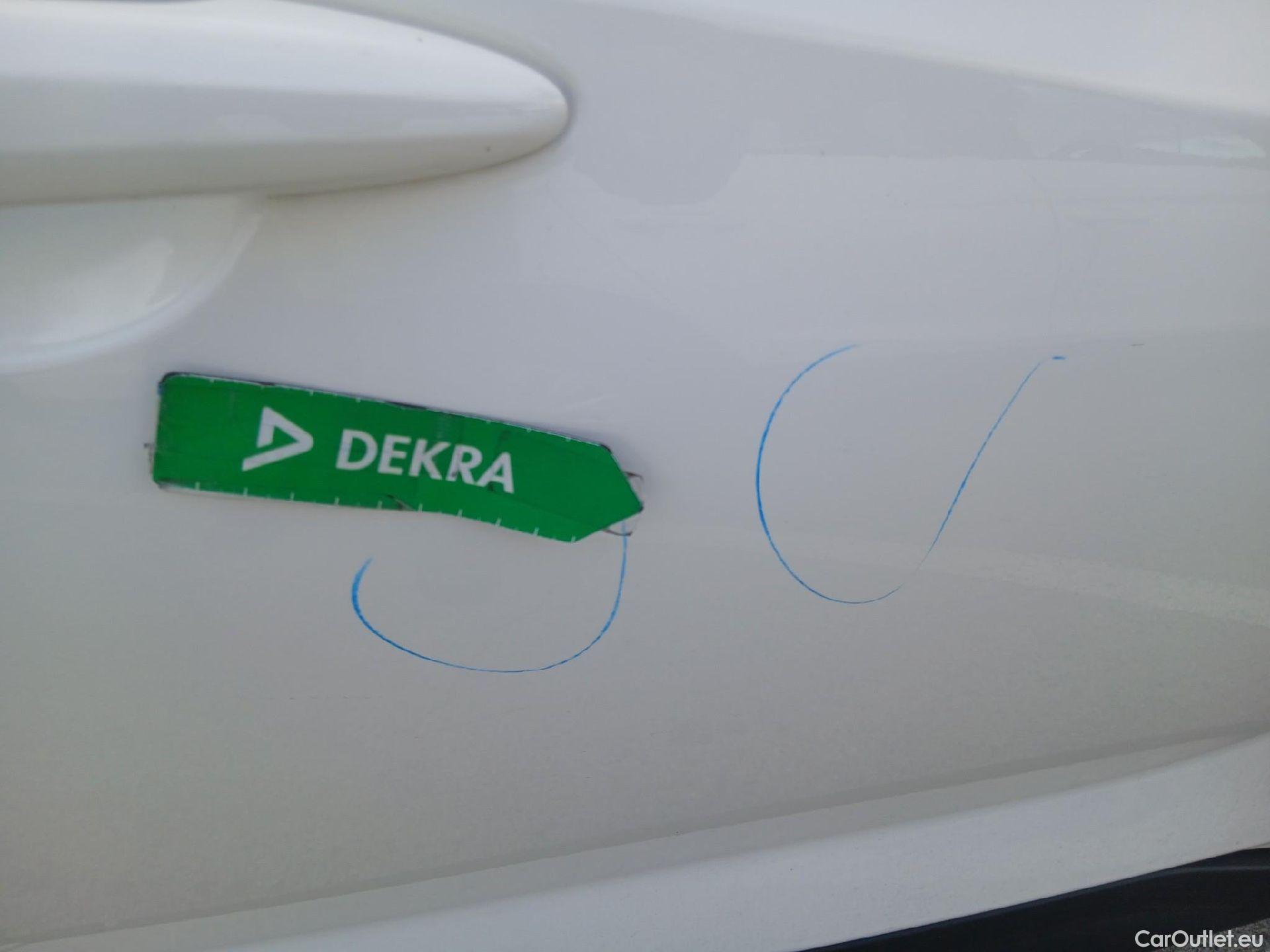  Nissan  Juke NISSAN  / 2019 / 5P / crossover DIG-T 84 kW (114 CV) DCT 7 Vel. Acenta (AC4) #30