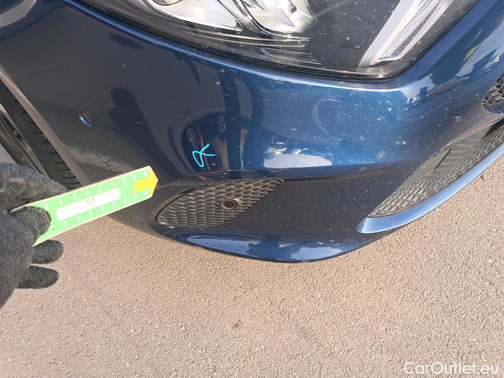  Mercedes  A-Klasse MERCEDES-BENZ Clase A / 2018 / 5P / berlina con portón A 200 d #15