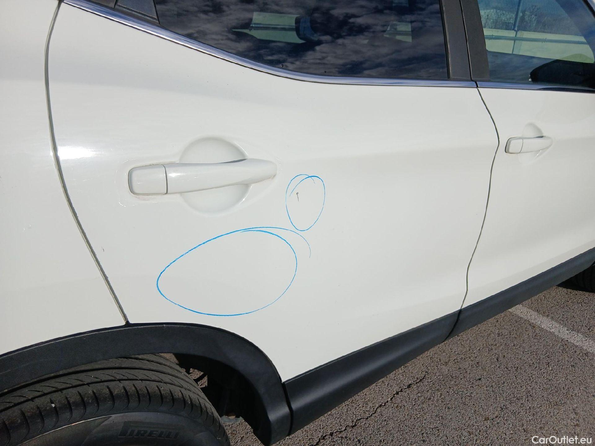  Nissan  Qashqai NISSAN  / 2017 / 5P / todoterreno dCi 85 kW (115 CV) ACENTA #32