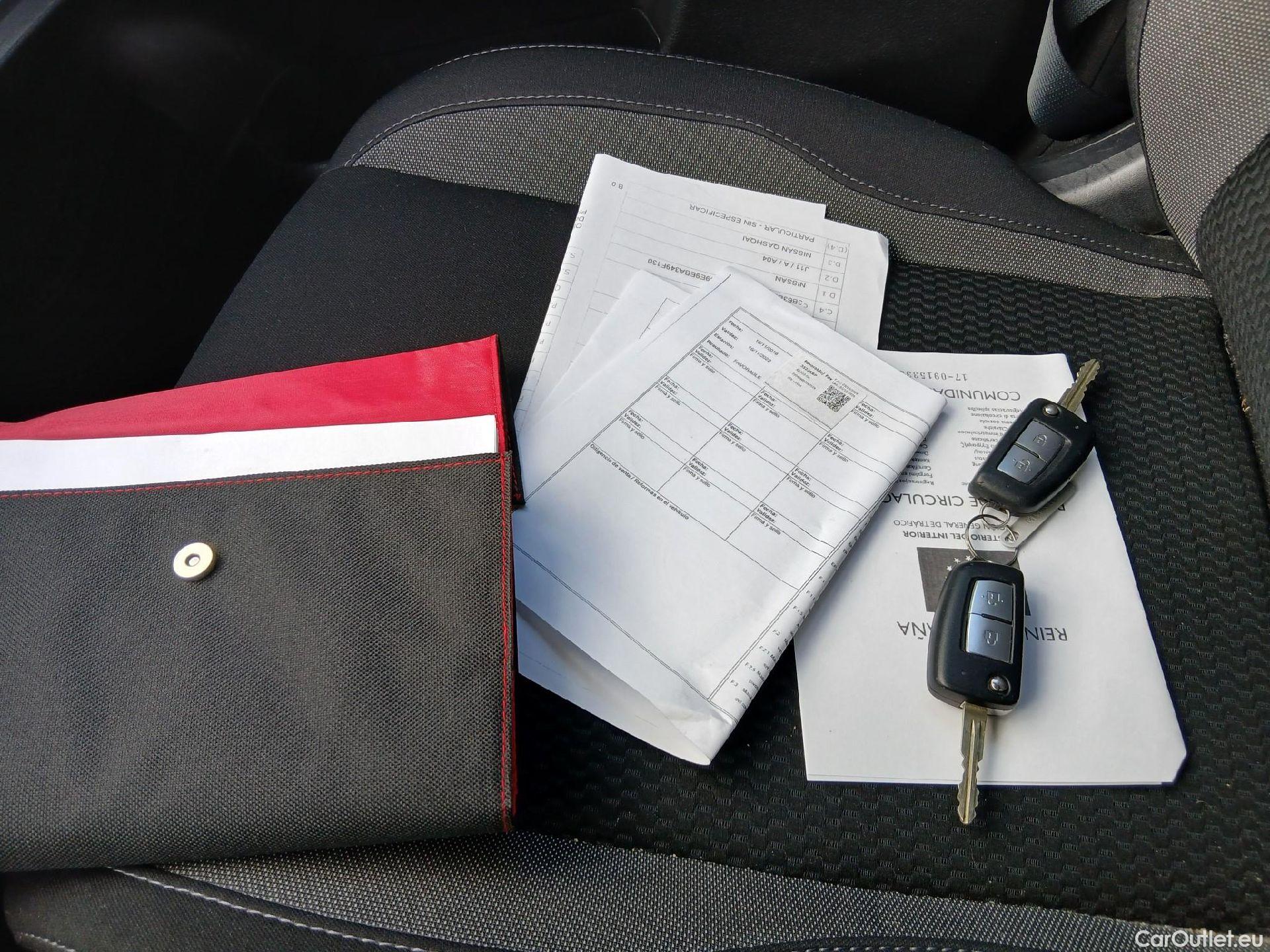  Nissan  Qashqai NISSAN  / 2017 / 5P / todoterreno dCi 85 kW (115 CV) ACENTA #1