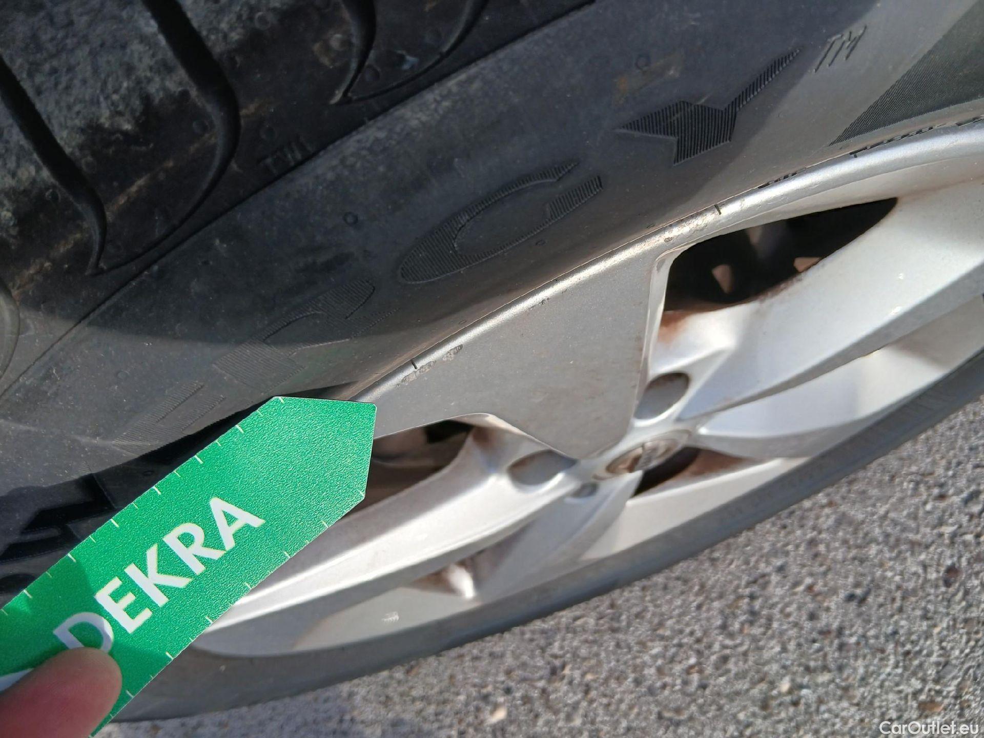  Nissan  Qashqai NISSAN  / 2017 / 5P / todoterreno dCi 85 kW (115 CV) ACENTA #7