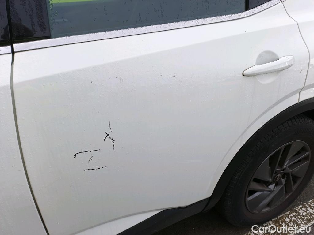  Nissan  Qashqai NISSAN  / 2021 / 5P / todoterreno DIG-T 103kW (140CV) mHEV 4x2 Acenta #15