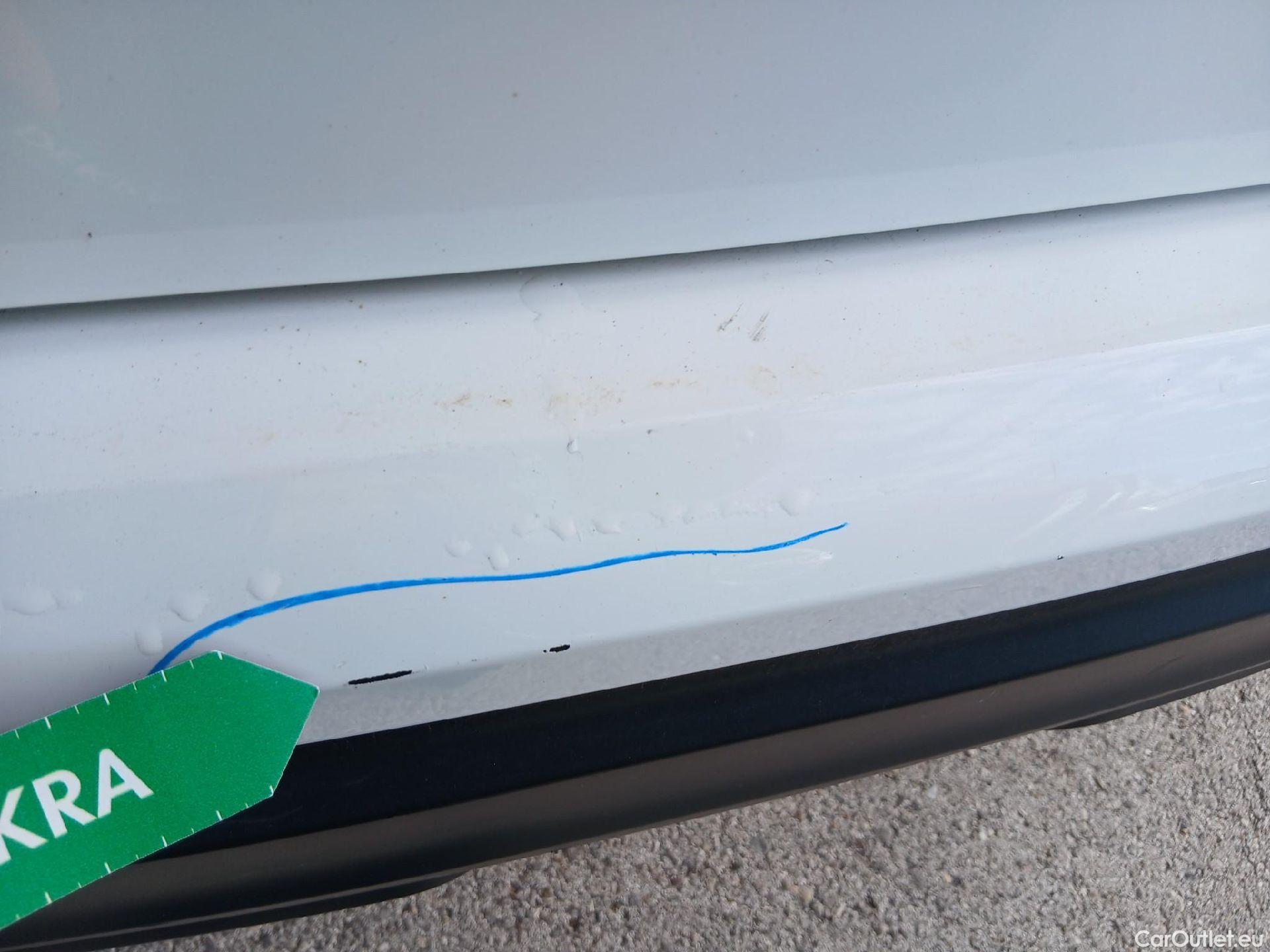  Nissan  Qashqai NISSAN  / 2017 / 5P / todoterreno dCi 85 kW (115 CV) ACENTA #26