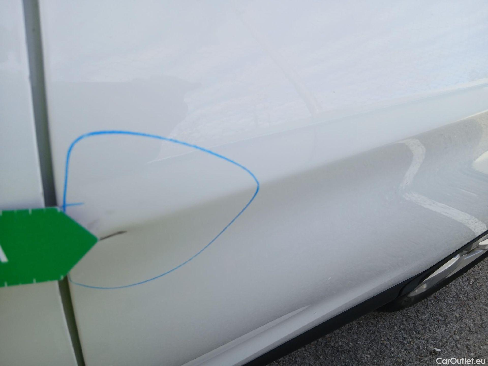  Nissan  Qashqai NISSAN  / 2017 / 5P / todoterreno dCi 85 kW (115 CV) ACENTA #18