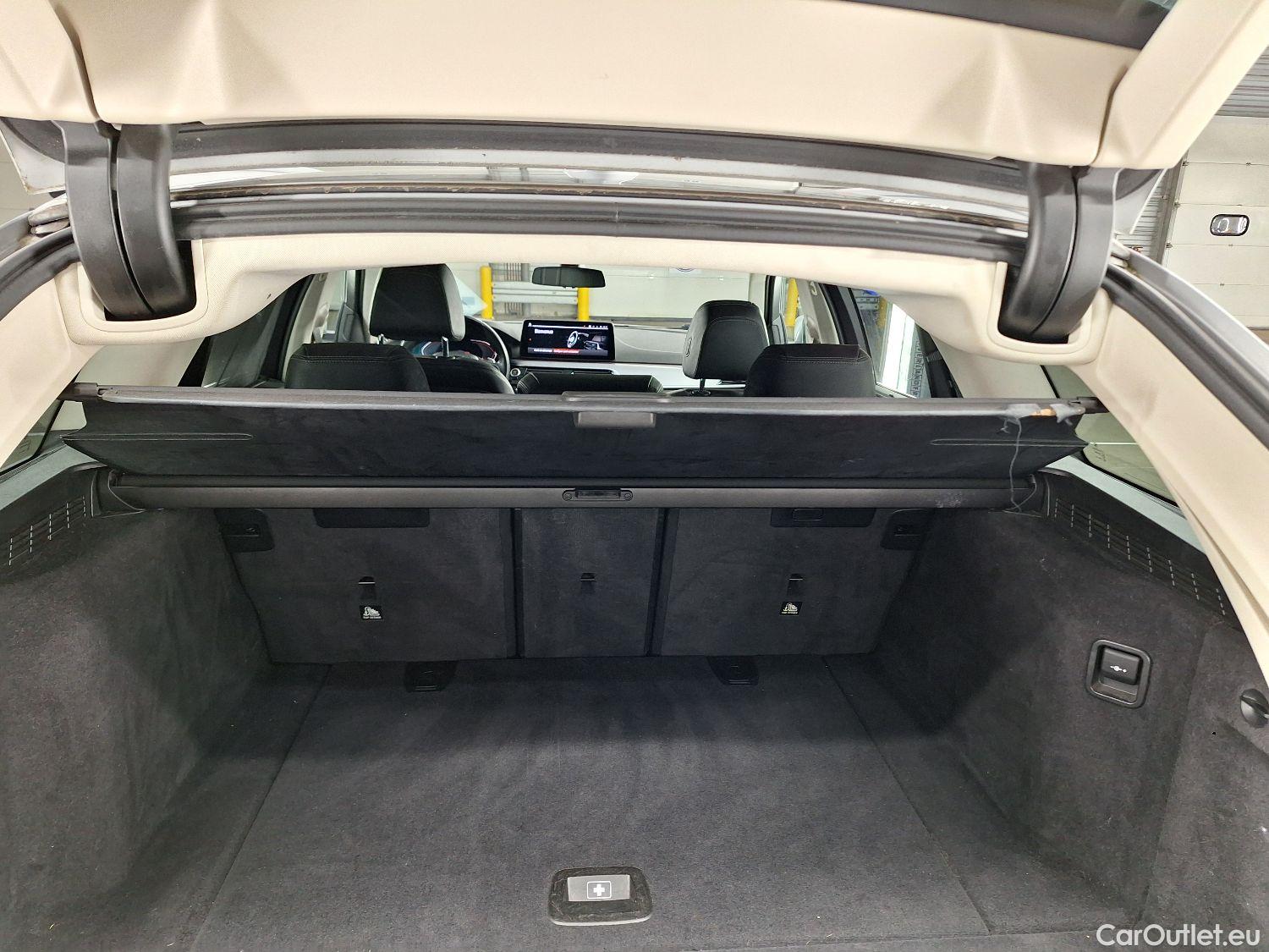  Bmw  Serie 5 BMW, 5-serie To FL'20, BMW 5 Reeks Touring 518d Aut. (110 kW) 5d #31