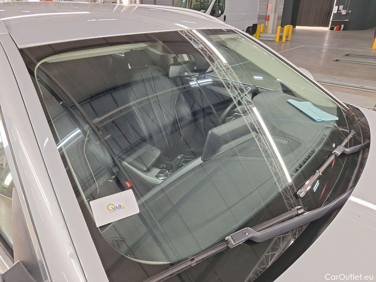  Bmw  Serie 5 BMW, 5-serie To FL'20, BMW 5 Reeks Touring 518d Aut. (110 kW) 5d #29