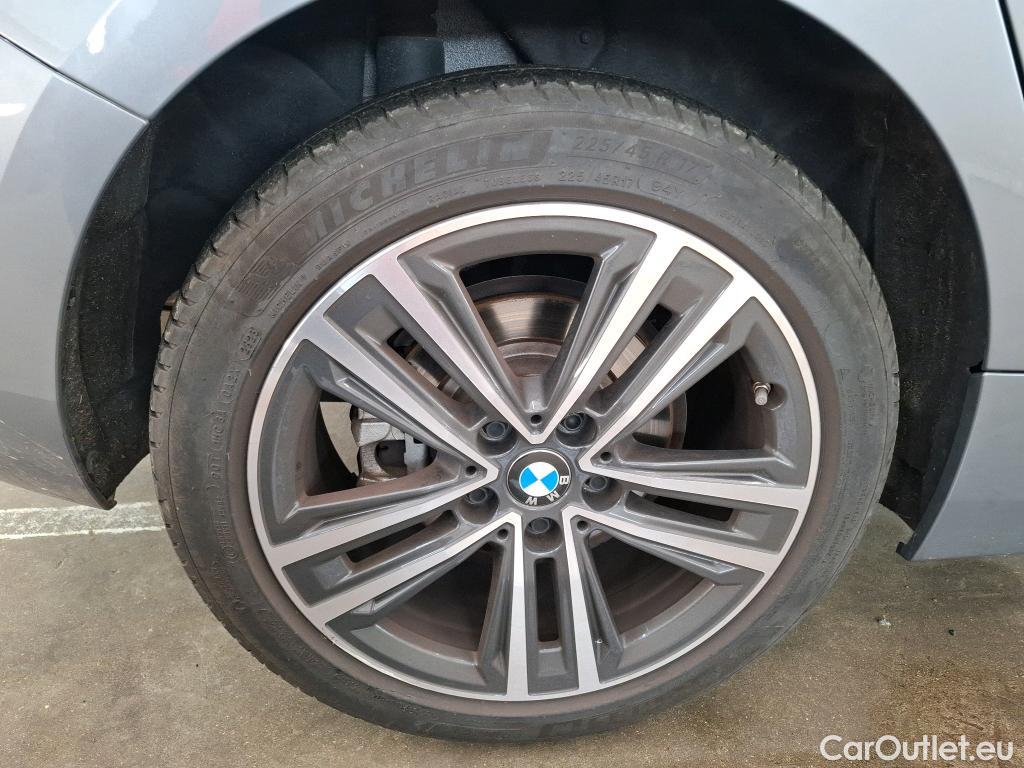  Bmw  Serie 1 BMW Série 1 / 2019 / 5P / Berline 116i DKG7 Business Design #16