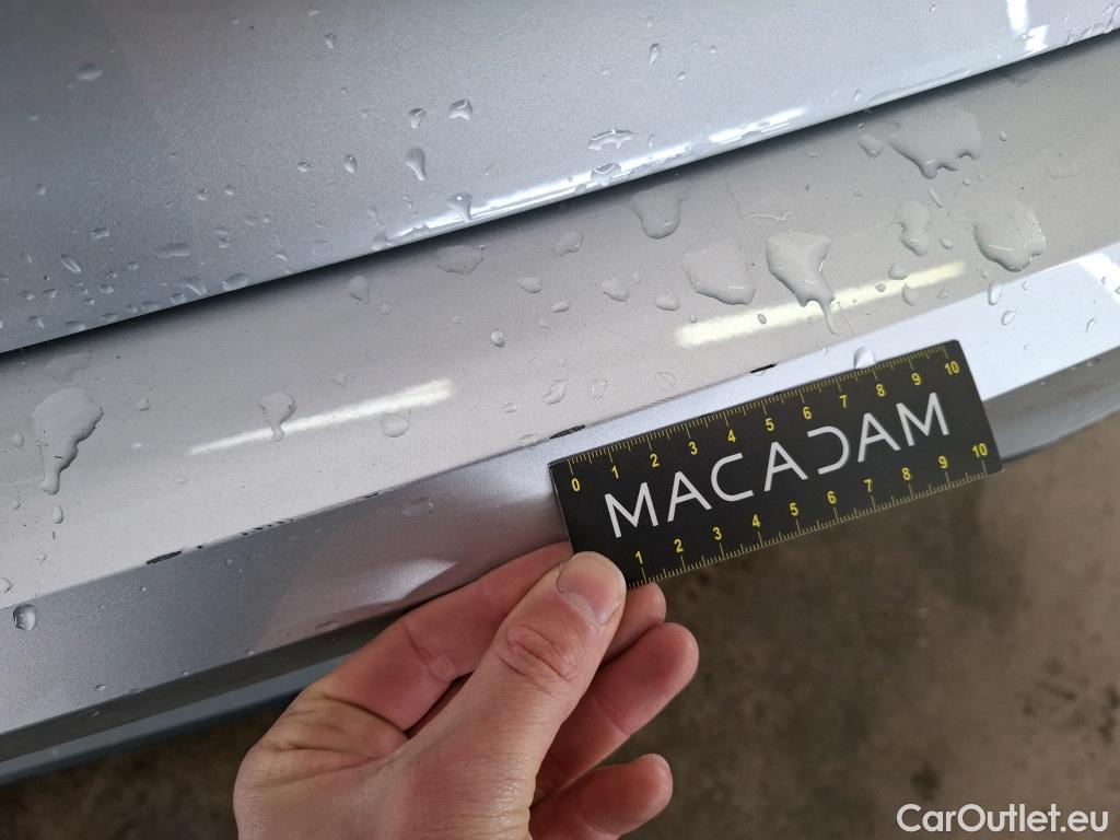  Volkswagen  Golf  VOLKSWAGEN / 2020 / 5P / Berline 2.0 TDI SCR 150 DSG7 LIFE PLUS #15