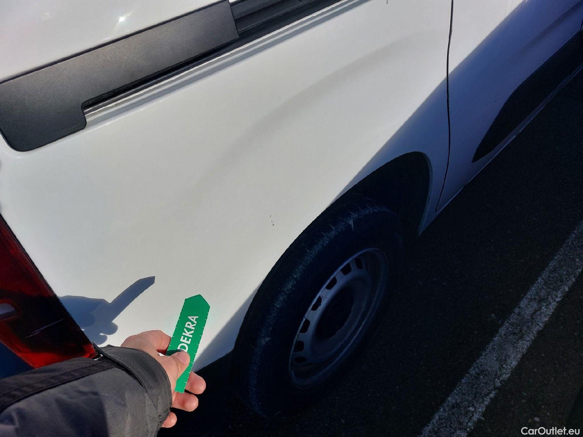  Citroen  Berlingo CITROEN  / 2018 / 3P / furgón derivado de turismo Talla M BlueHDi 100 CONTROL #22