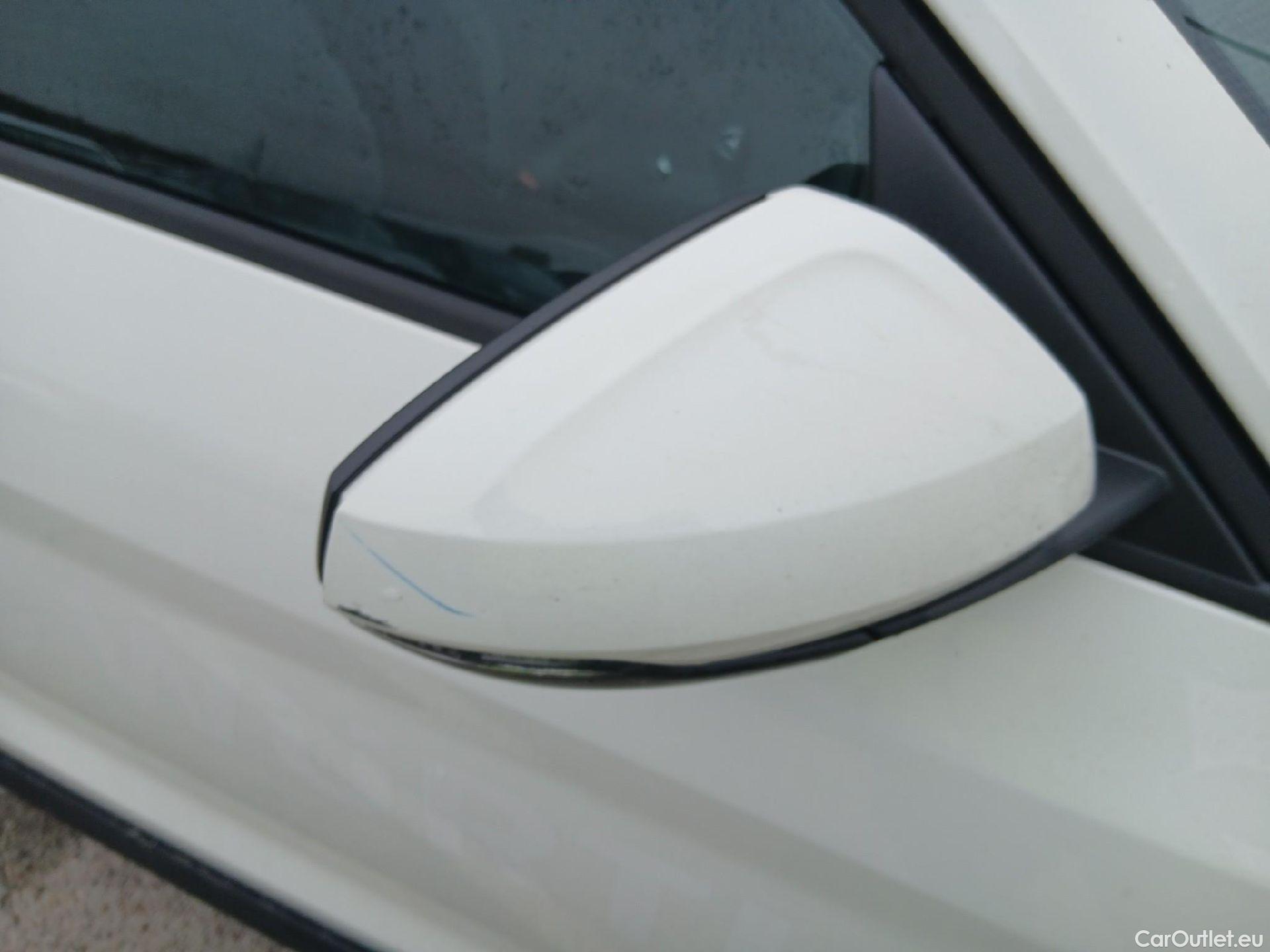  Audi  A1 Sportback AUDI A1 / 2018 / 5P / berlina con portón citycarver 30 TFSI 81kW (110CV) #35