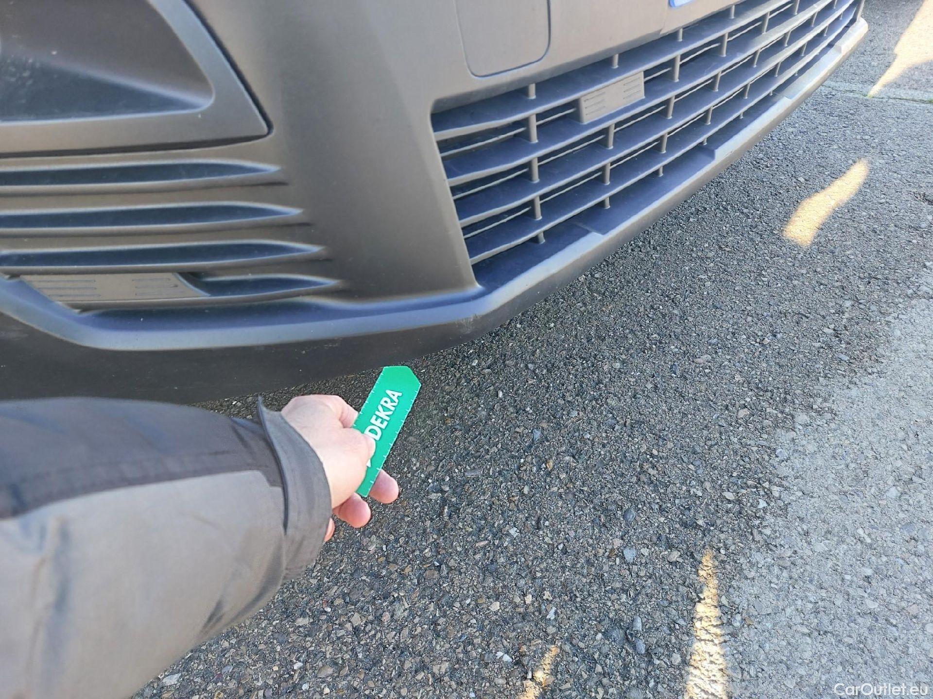  Citroen  Berlingo CITROEN  / 2018 / 3P / furgón derivado de turismo Talla M BlueHDi 100 CONTROL #4