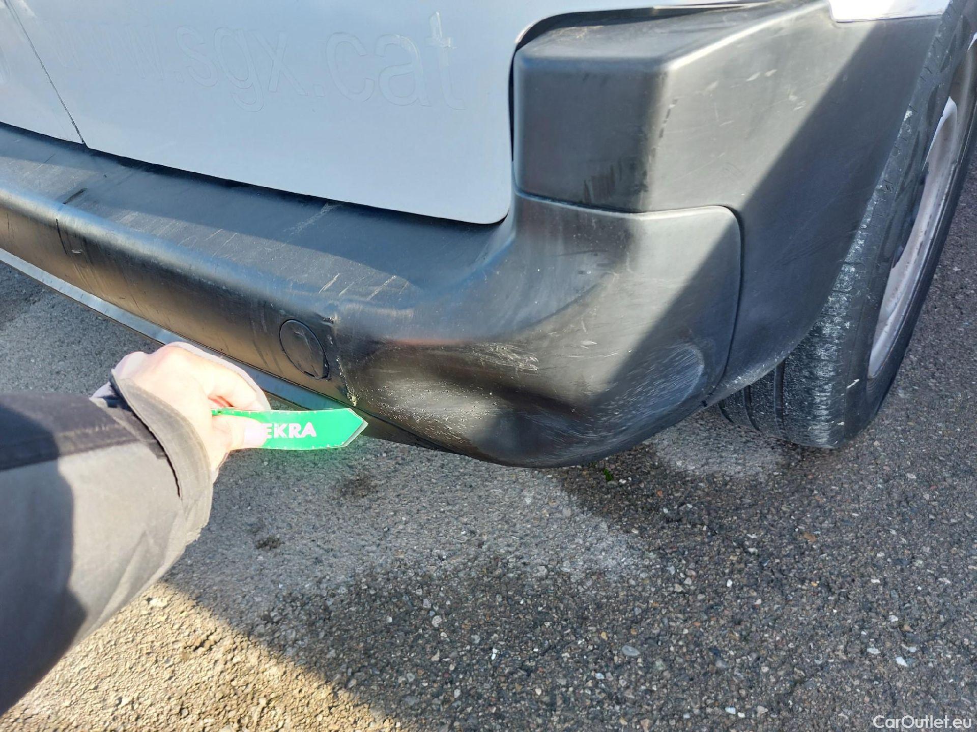  Citroen  Berlingo CITROEN  / 2018 / 3P / furgón derivado de turismo Talla M BlueHDi 100 CONTROL #15