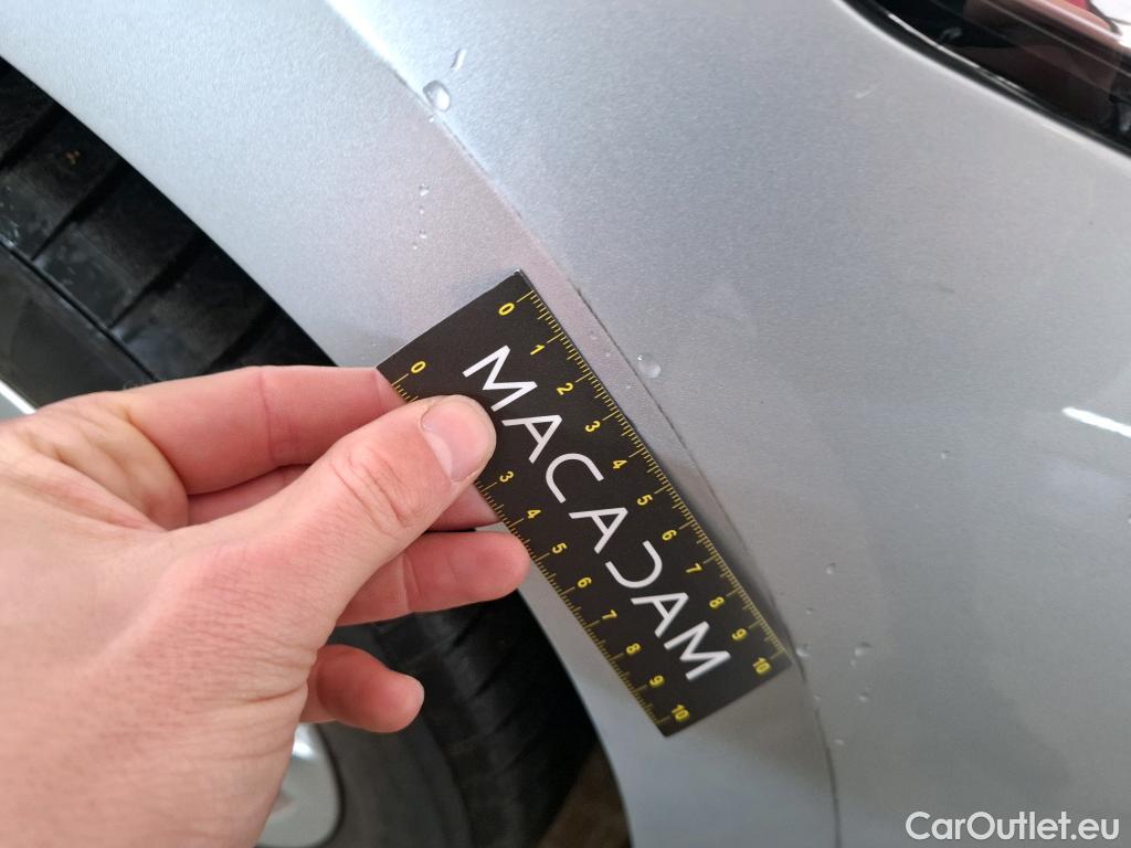  Volkswagen  Golf  VOLKSWAGEN / 2020 / 5P / Berline 2.0 TDI SCR 150 DSG7 LIFE PLUS #3