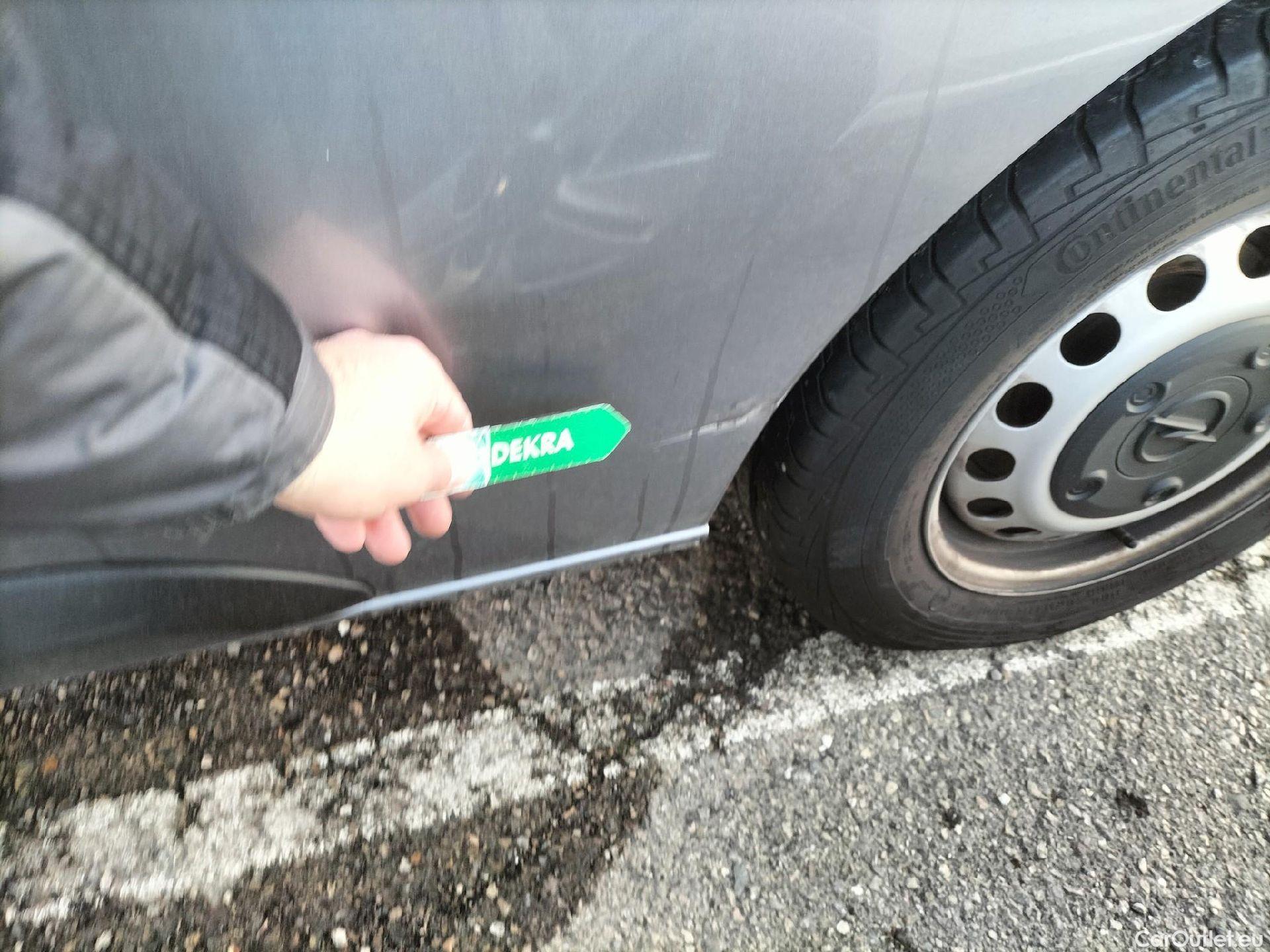  Opel  Vivaro OPEL  / 2019 / 4P / furgón 1.5 Diésel 88kW (120CV) M Std Select #21