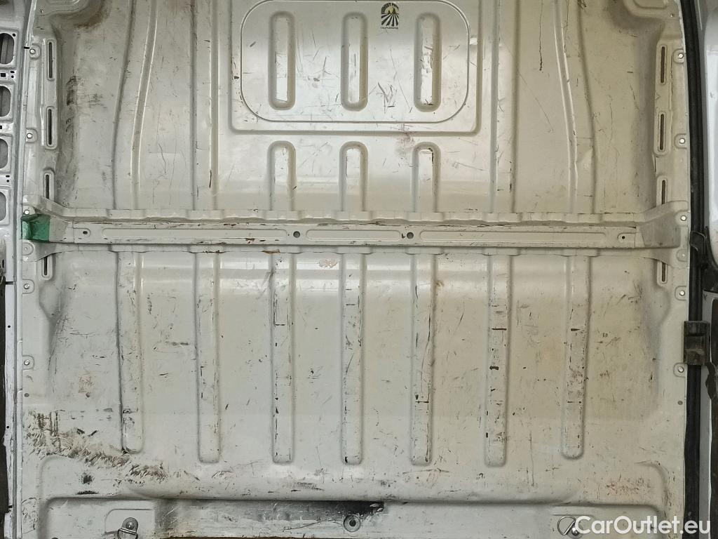  Citroen  Jumper  Furgón Gran Volumen 35 L2H2 BlueHDi 120 Start&Stop BlueHDi 120CV MT6 E6d #31