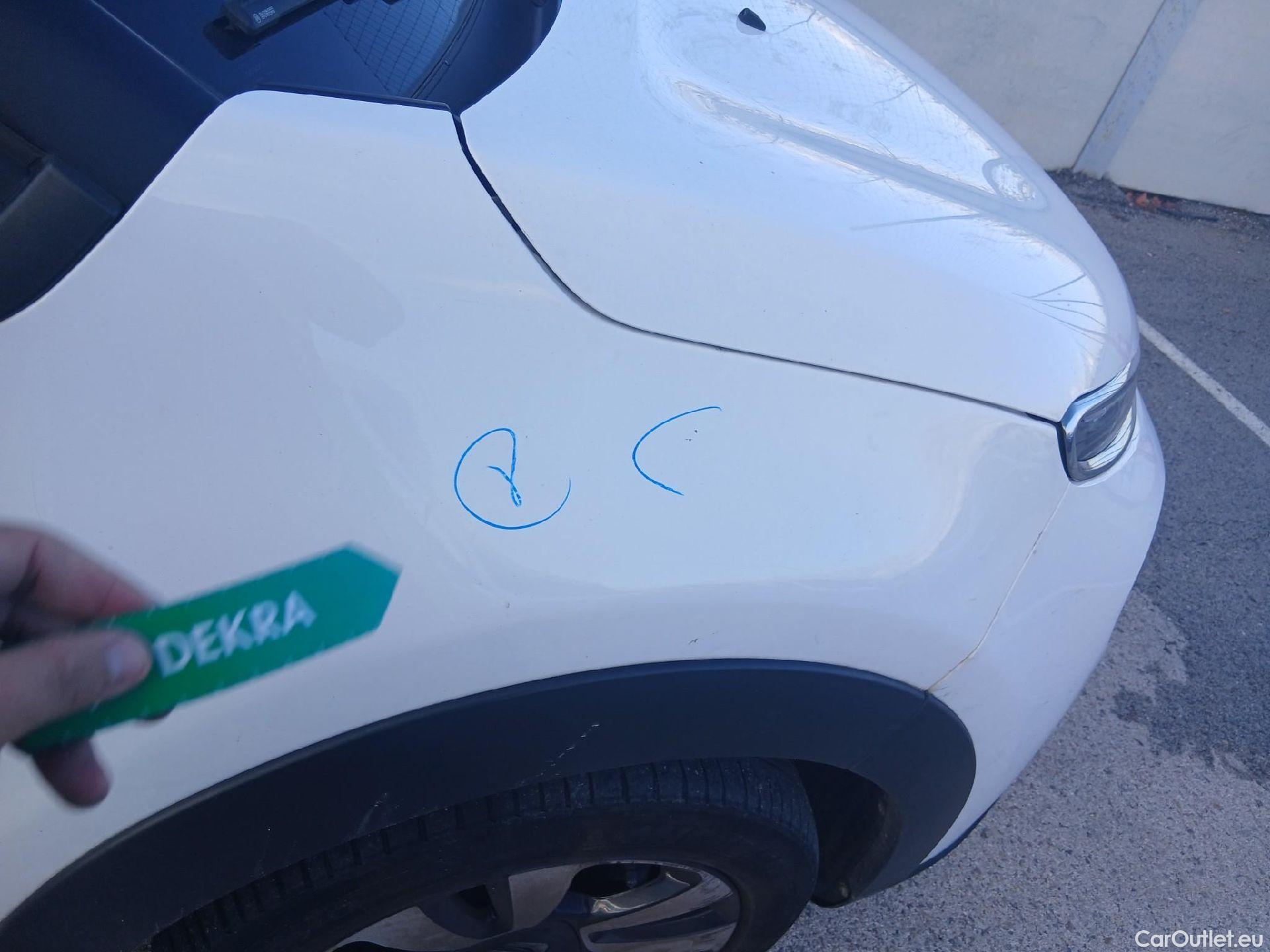  Citroen  C3 CITROEN  / 2016 / 5P / berlina con portón PureTech 60KW (82CV) FEEL (CX) #25