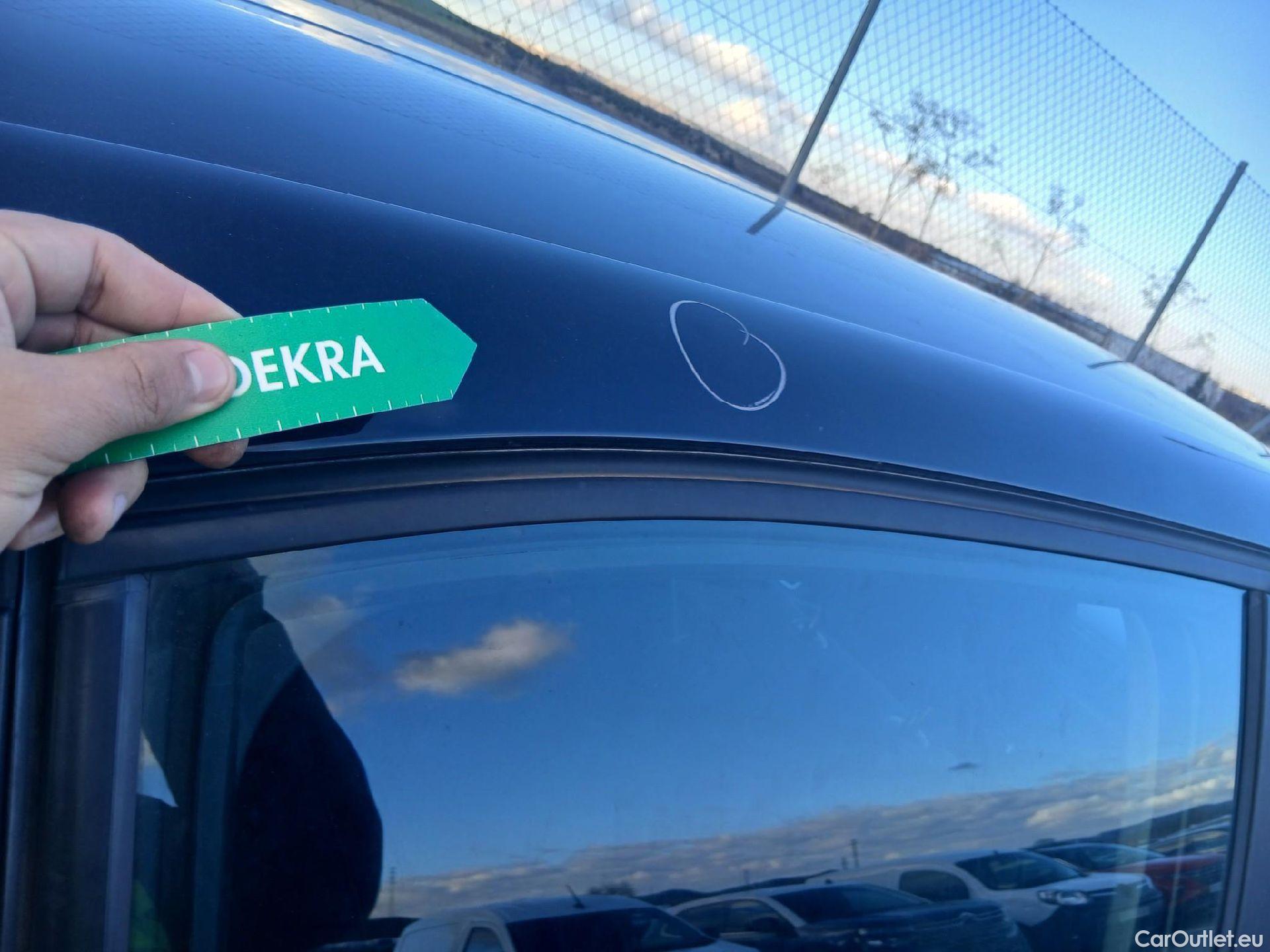  Citroen  C3 CITROEN  / 2016 / 5P / berlina con portón PureTech 60KW (82CV) FEEL (CX) #27