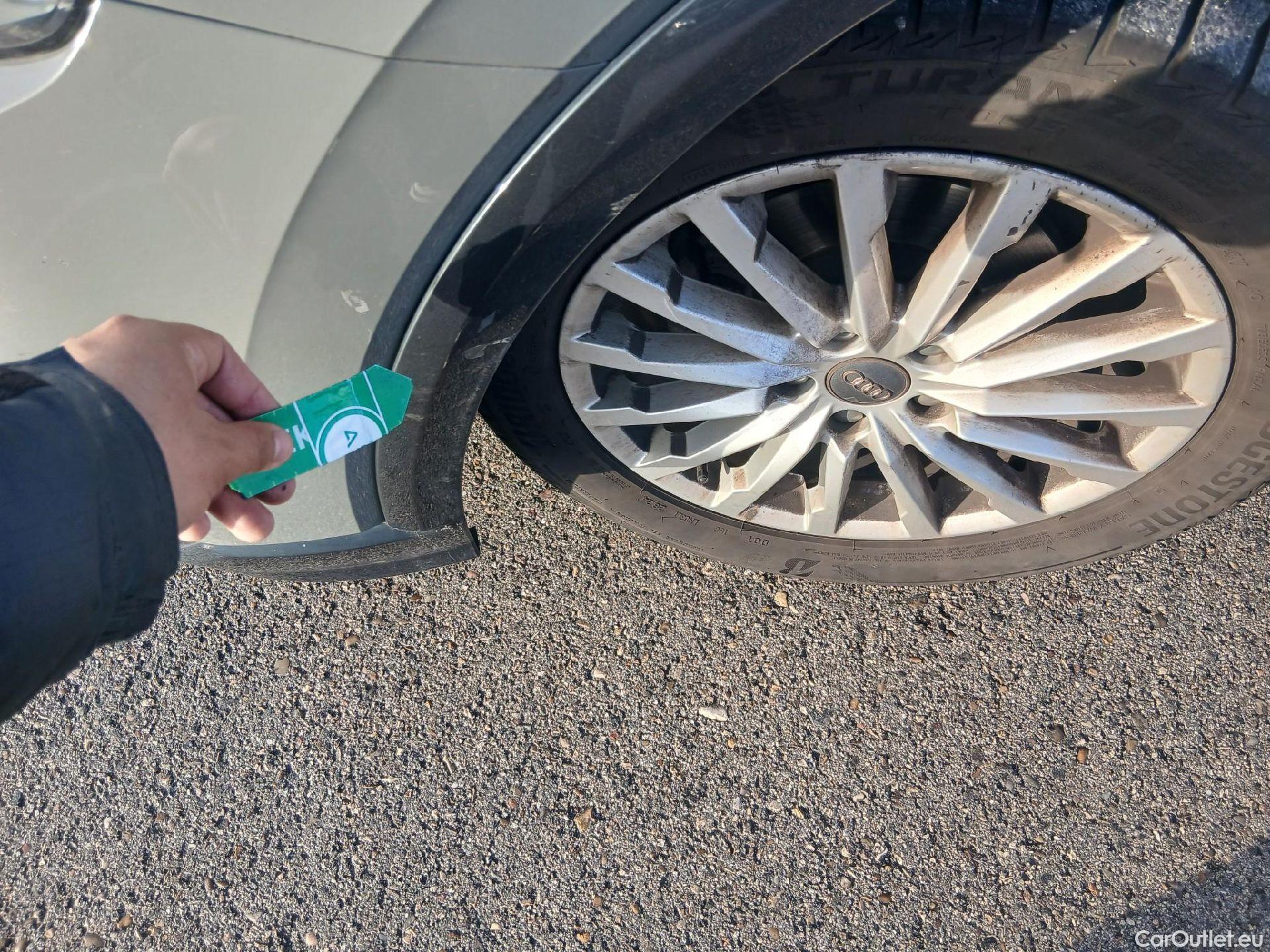  Audi  Q2 AUDI  / 2016 / 5P / todoterreno Design 30 TFSI 85kW (116CV) #13