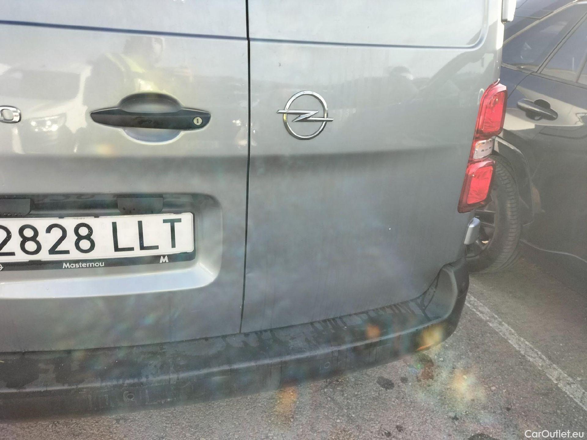  Opel  Vivaro OPEL  / 2019 / 4P / furgón 1.5 Diésel 88kW (120CV) M Std Select #29