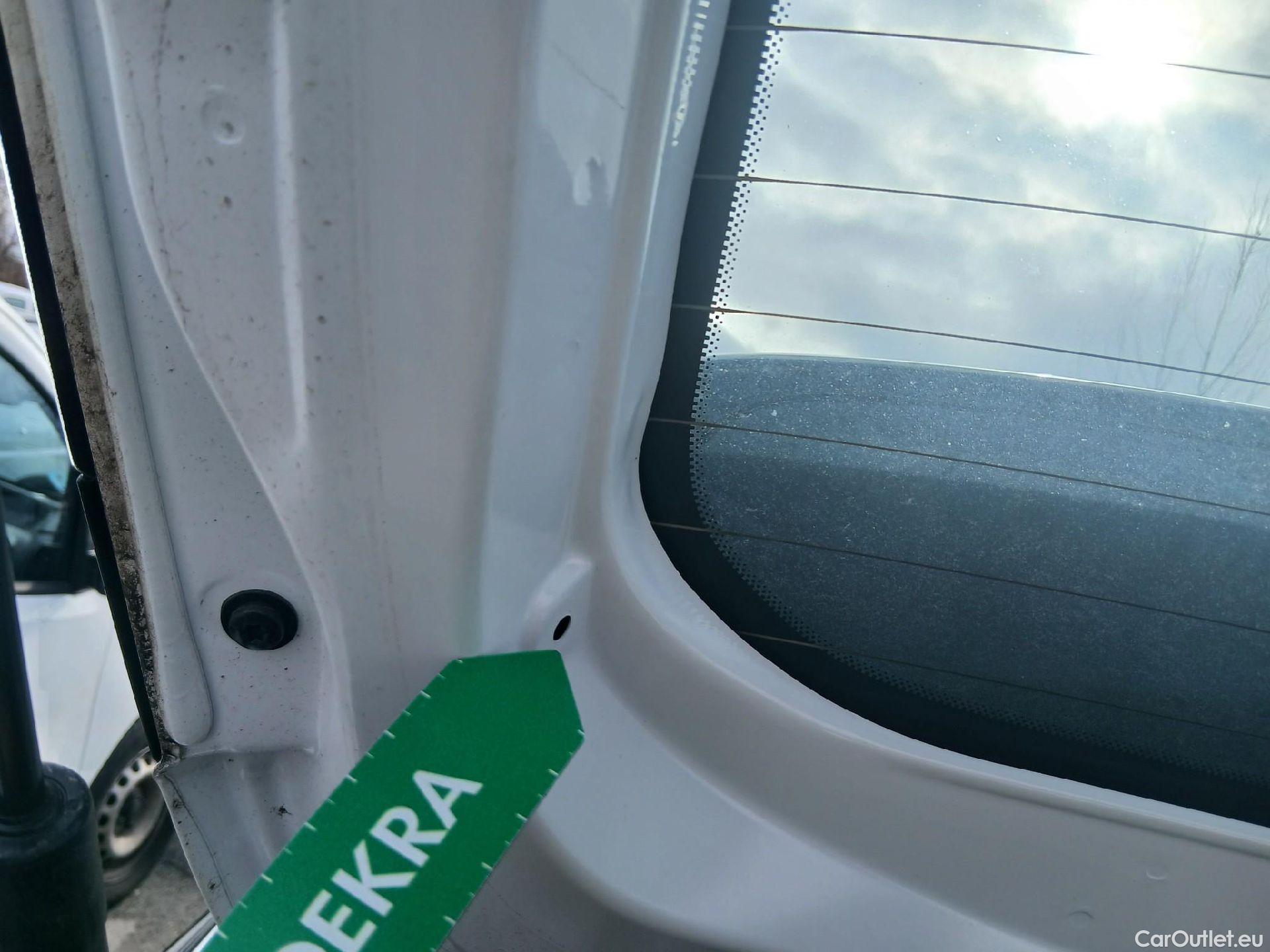  Opel  Corsa OPEL  1.2T XHL 74kW (100CV) Elegance #10