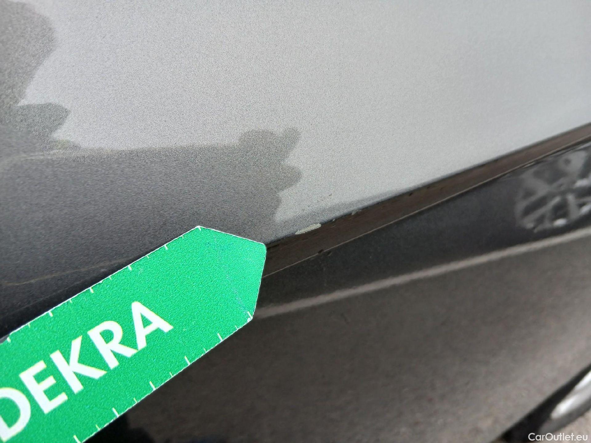  Volkswagen  Polo VOLKSWAGEN  / 2017 / 5P / berlina con portón Advance 1.0 TSI 70kW (95CV) #15