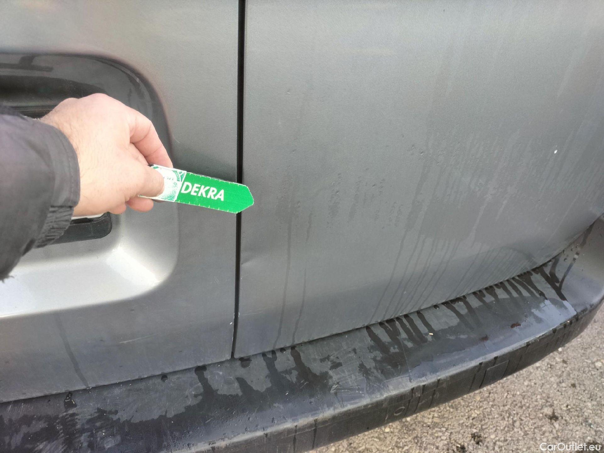  Opel  Vivaro OPEL  / 2019 / 4P / furgón 1.5 Diésel 88kW (120CV) M Std Select #28