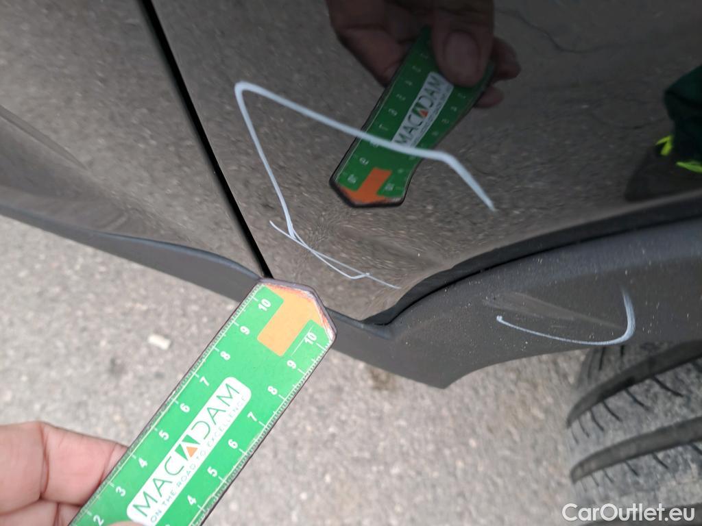  Volvo  XC 40 XC40 Core Recharge Plug-In Hybrid 2WD 1.5 T4 210CV AT7 E6d #13