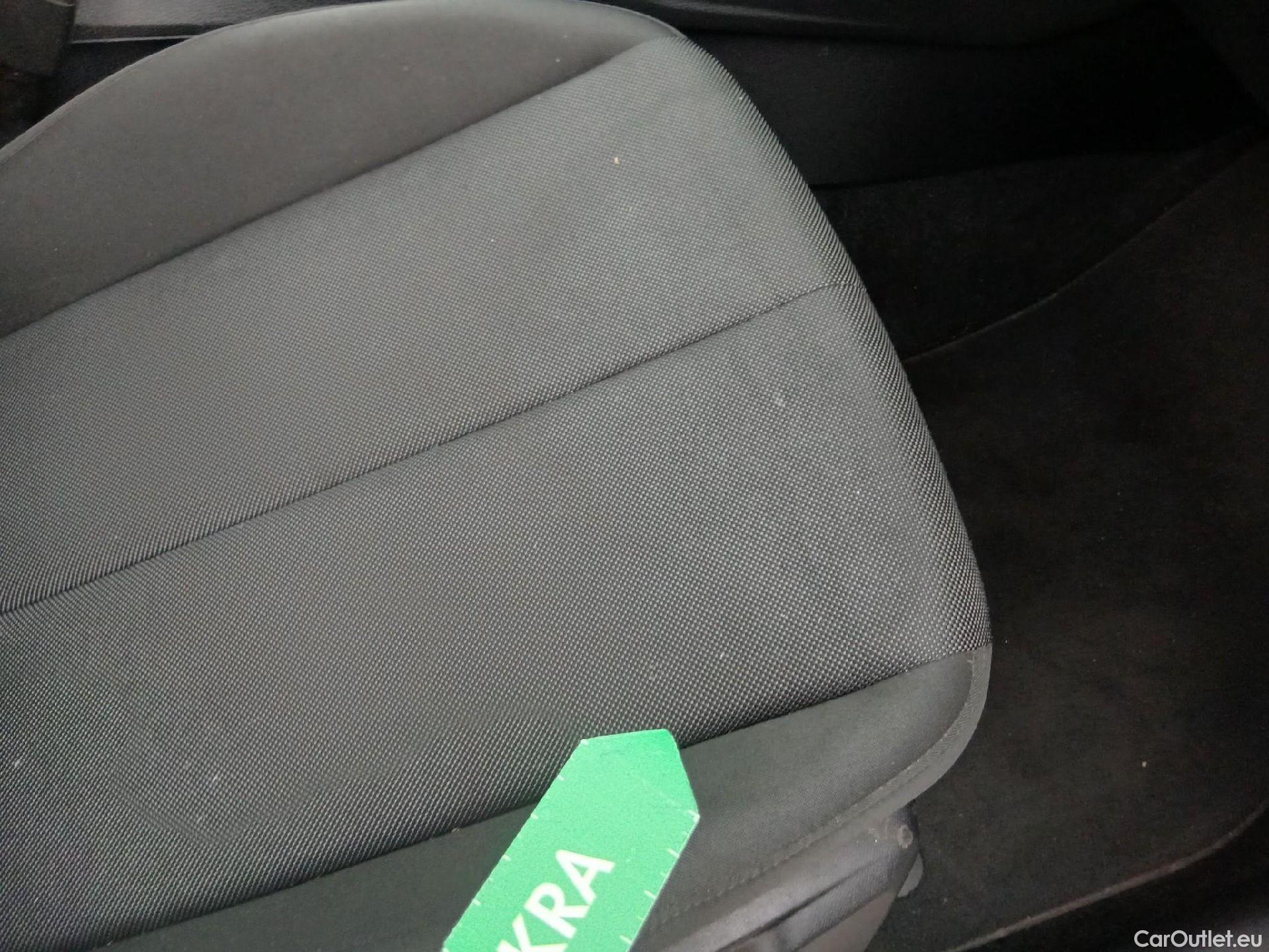  Audi  Q2 AUDI  / 2020 / 5P / todoterreno Advanced 35 TFSI 110kW (150CV) S tronic (AC) #54