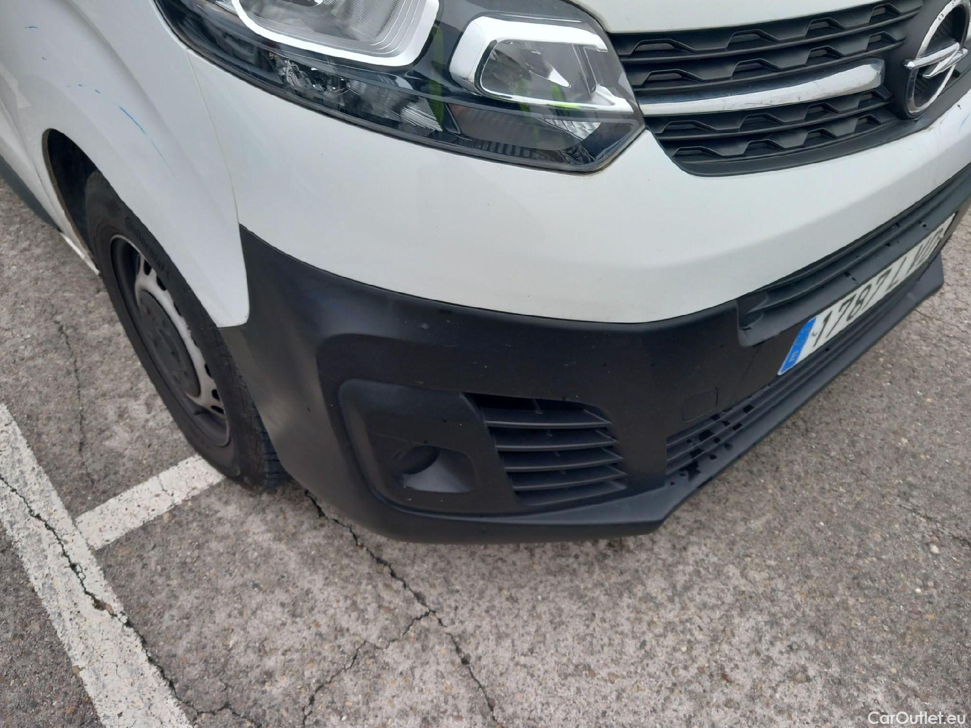  Opel  Vivaro OPEL  / 2019 / 4P / furgón Campaña F2ML 1.5 Diésel 74kW(100CV)M Std Exp #9