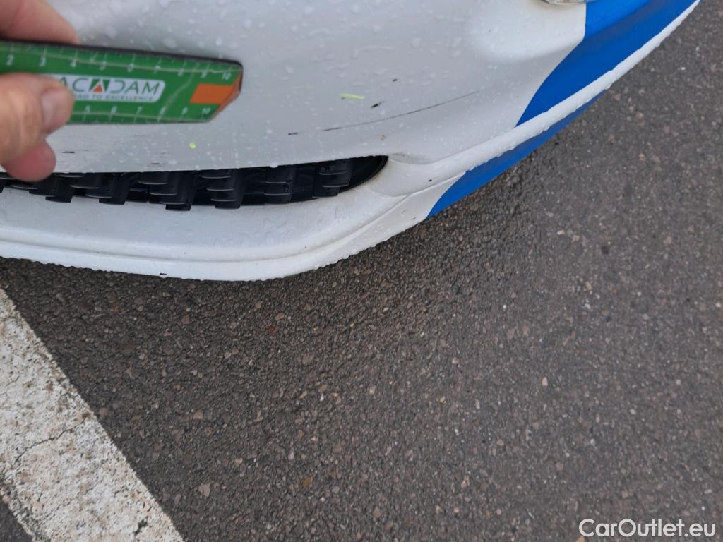  Fiat  500 FIAT  / 2015 / 3P / berlina con portón Pop 1.2 8v 51KW (69 CV) #24