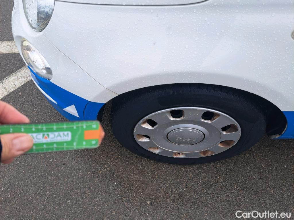  Fiat  500 FIAT  / 2015 / 3P / berlina con portón Pop 1.2 8v 51KW (69 CV) #30