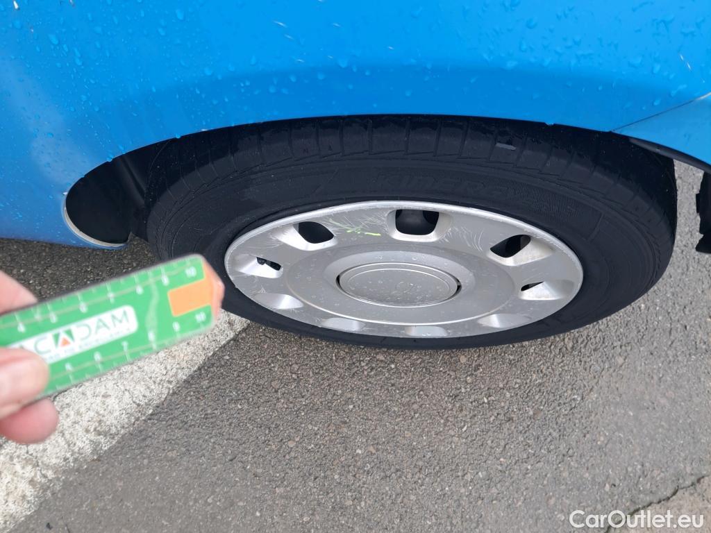  Fiat  500 FIAT  / 2015 / 3P / berlina con portón Pop 1.2 8v 51KW (69 CV) #28