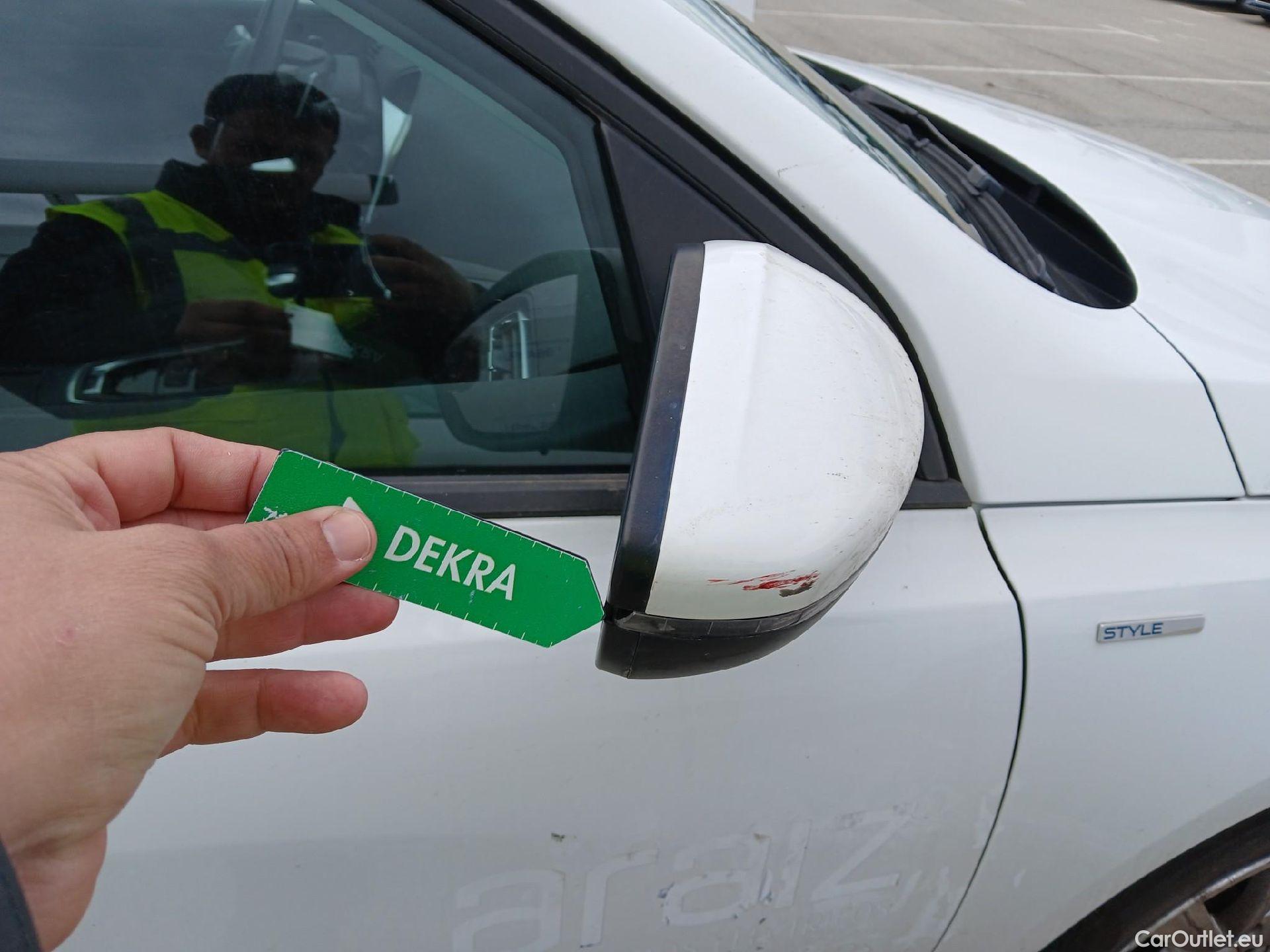  Peugeot  308 PEUGEOT  / 2017 / 5P / familiar SW Style 1.5 BlueHDi 96KW (130CV) Auto #32