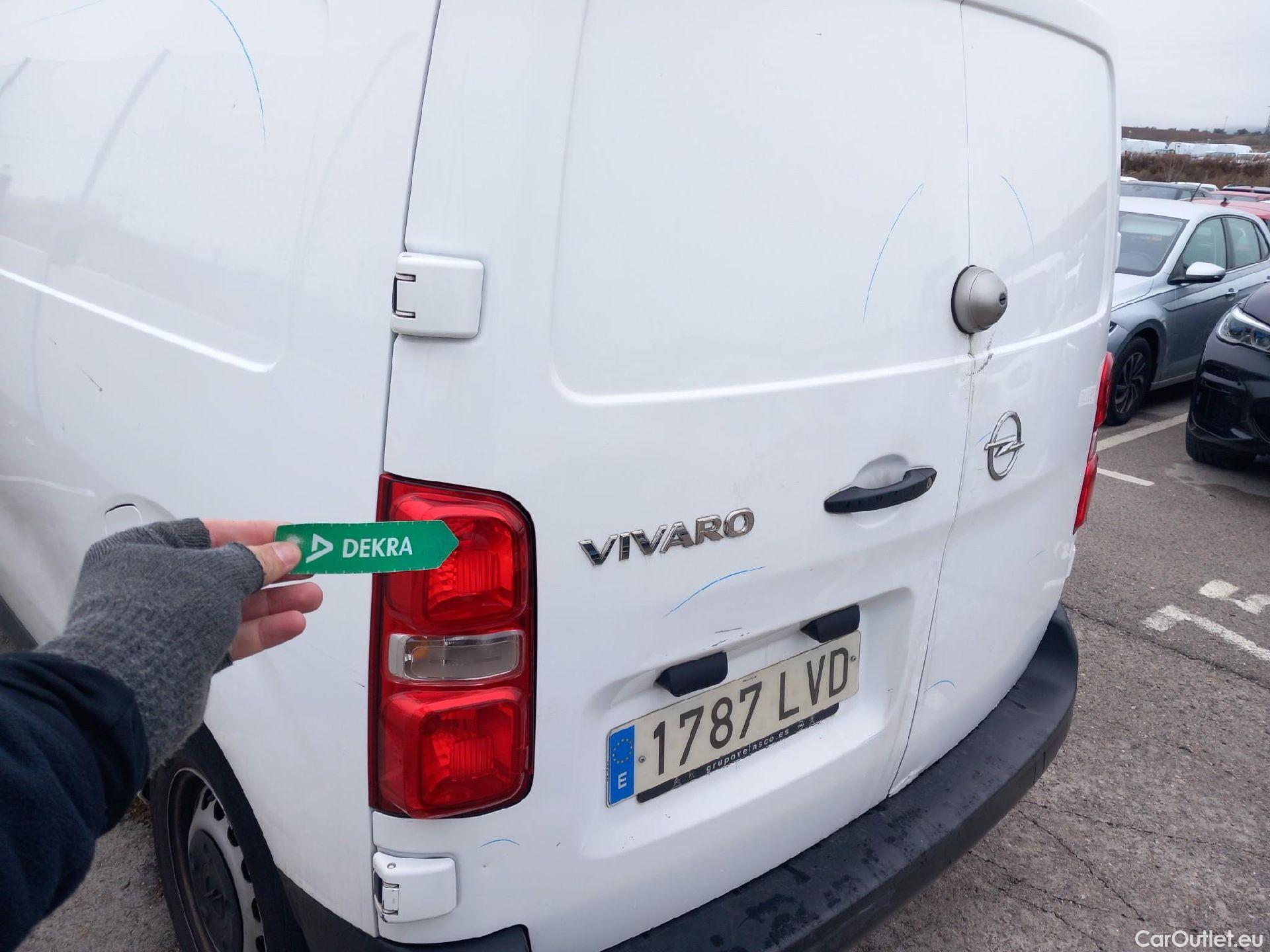  Opel  Vivaro OPEL  / 2019 / 4P / furgón Campaña F2ML 1.5 Diésel 74kW(100CV)M Std Exp #15