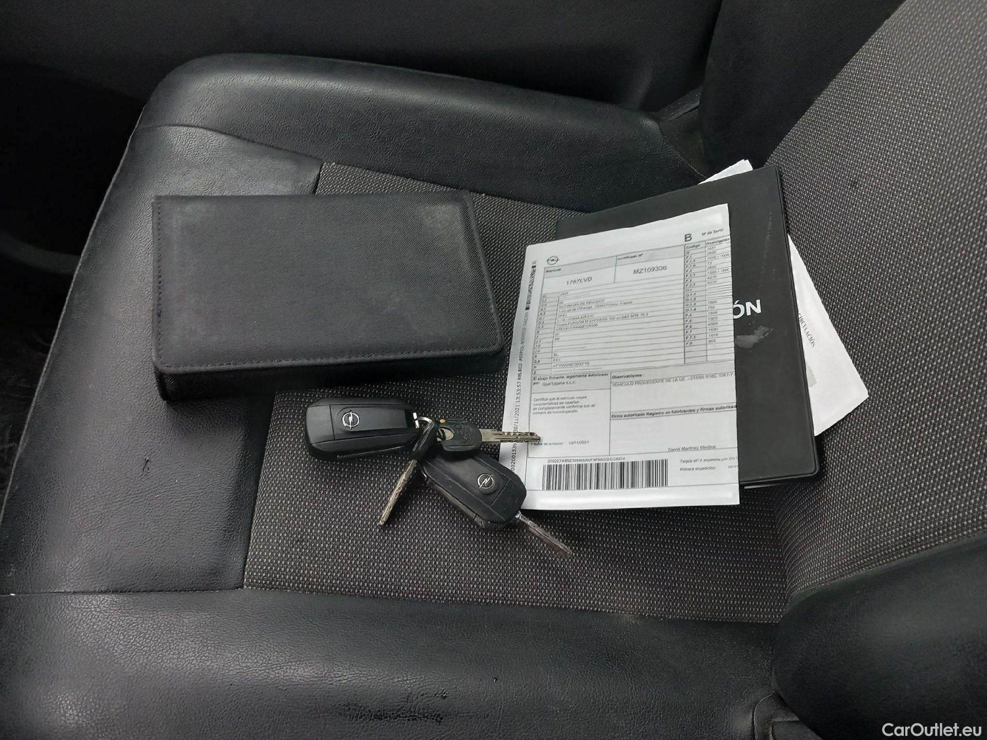  Opel  Vivaro OPEL  / 2019 / 4P / furgón Campaña F2ML 1.5 Diésel 74kW(100CV)M Std Exp #4